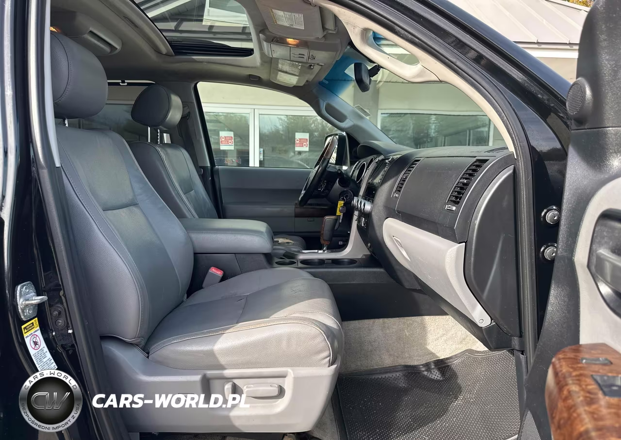 2010 Toyota Sequoia Platinum VIN:5TDDY5G17AS024381 - 5