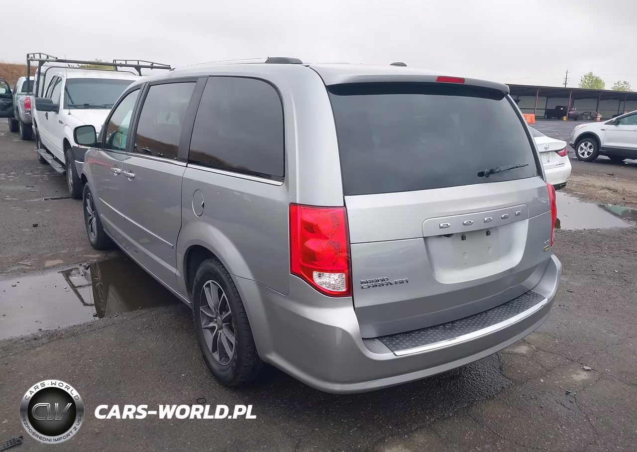 2017 Dodge Grand Caravan Sxt VIN:2C4RDGCG2HR845222 - 3