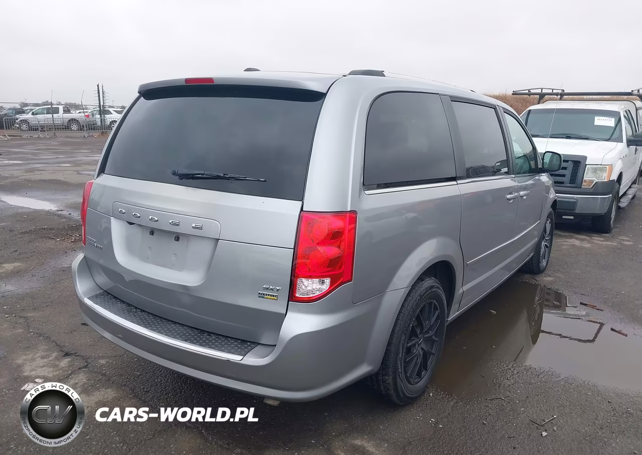 2017 Dodge Grand Caravan Sxt VIN:2C4RDGCG2HR845222 - 4