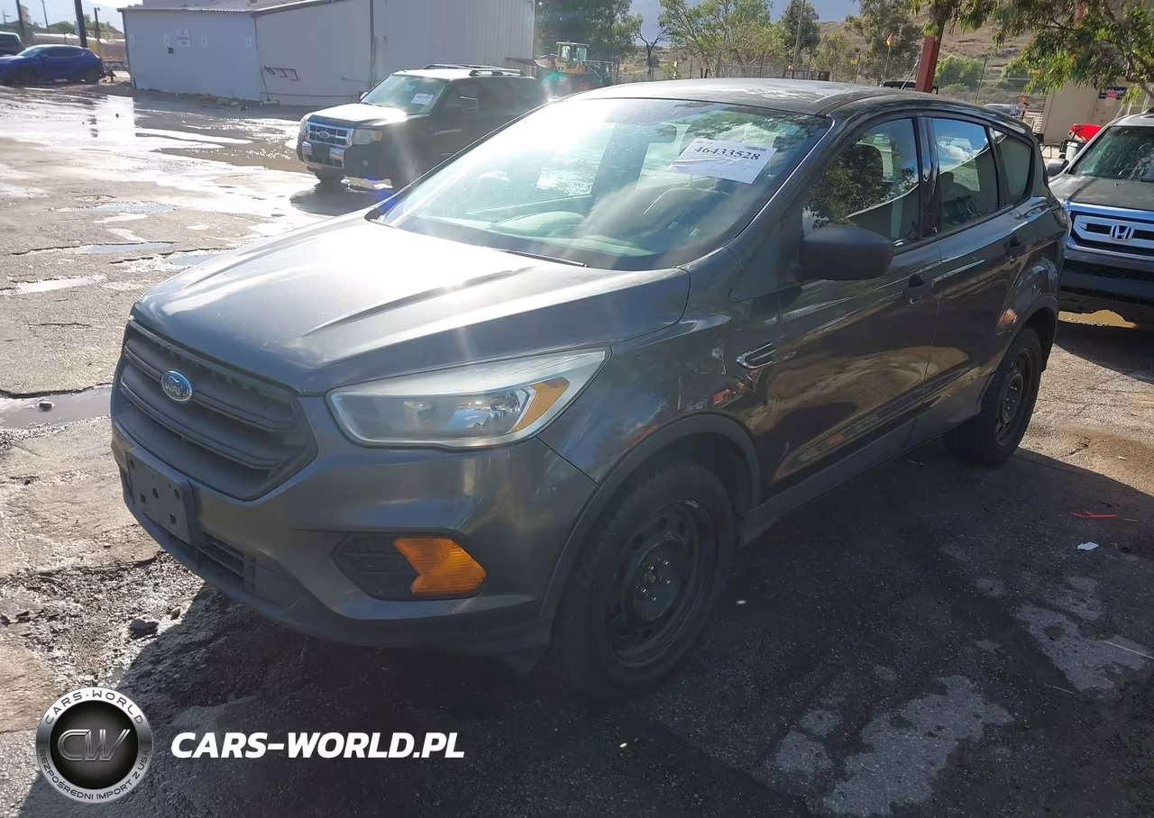 2017 Ford Escape S VIN:1FMCU0F74HUA28180 - 2