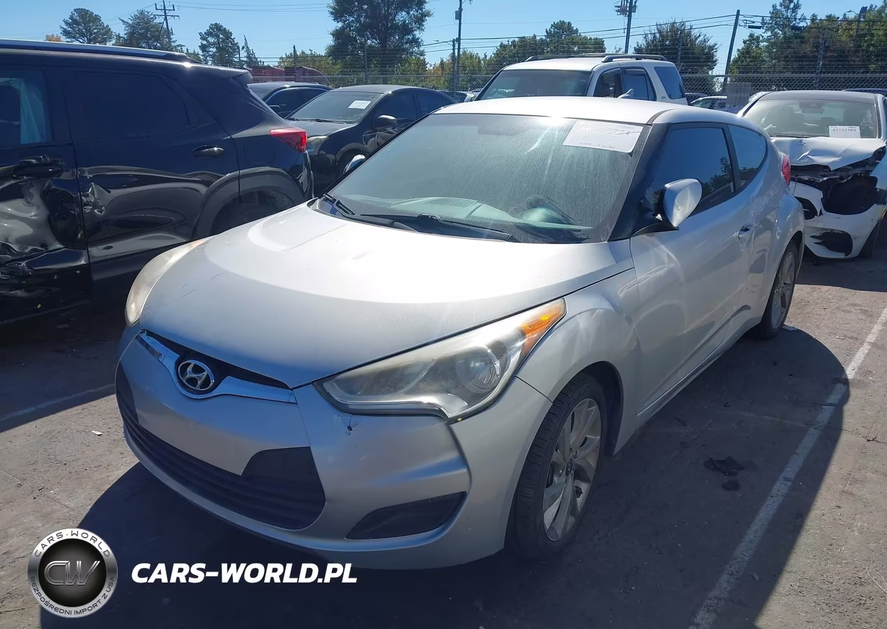 2016 Hyundai Veloster VIN:KMHTC6AD9GU274983 - 2