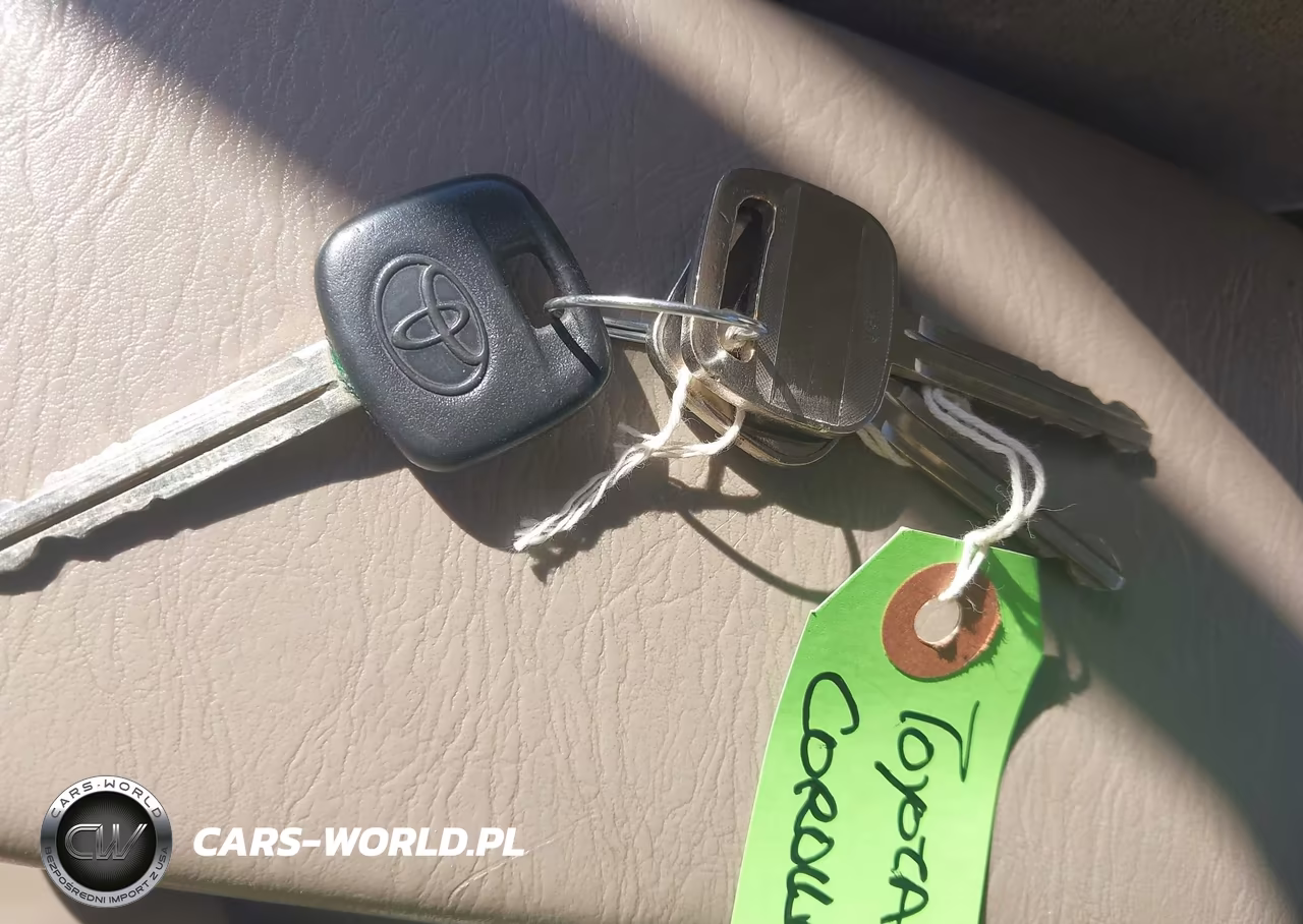 2004 Toyota Corolla Ce-Le-S VIN:2T1BR32E44C186792 - 11