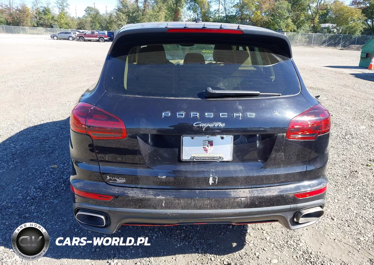 2016 Porsche Cayenne VIN:WP1AA2A27GKA10874 - 16