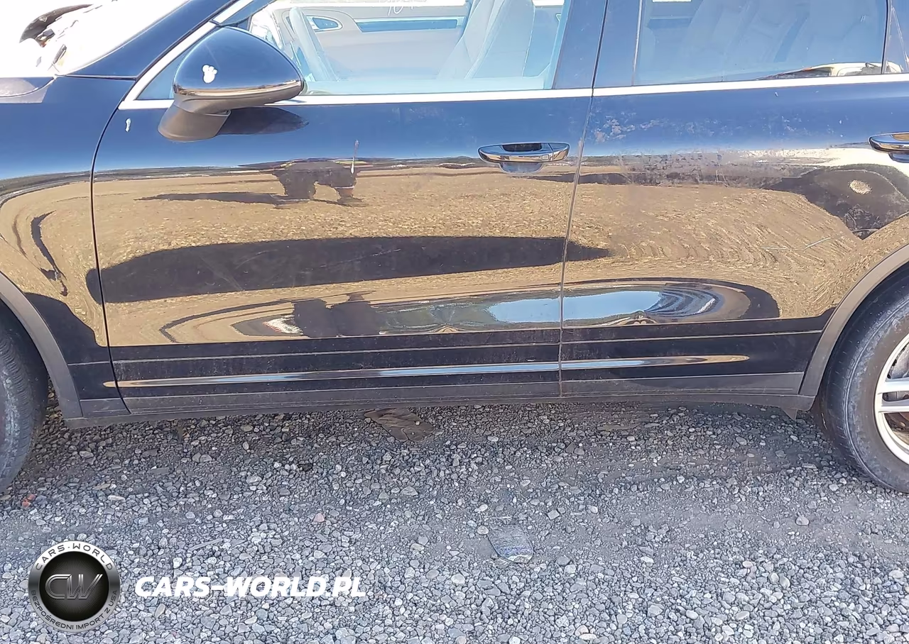 2016 Porsche Cayenne VIN:WP1AA2A27GKA10874 - 6
