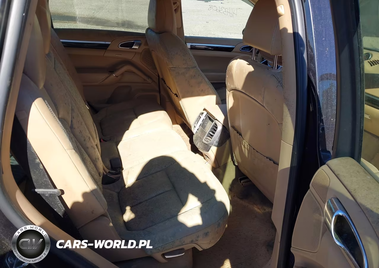 2016 Porsche Cayenne VIN:WP1AA2A27GKA10874 - 8