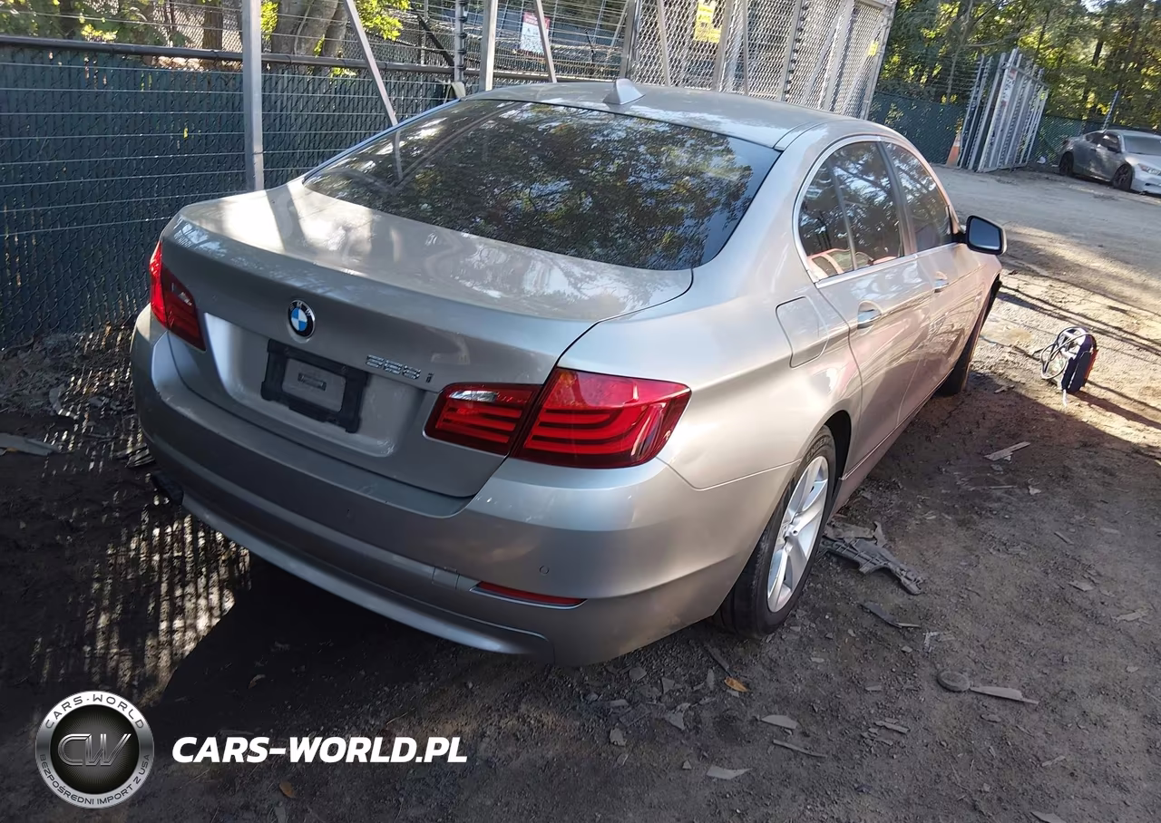 2012 BMW 528 I VIN:WBAXG5C50CDX02814 - 4