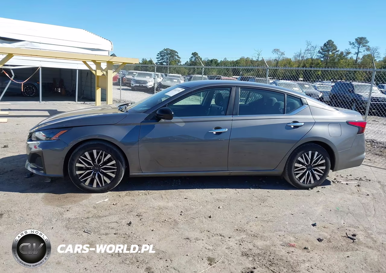 2025 Nissan Altima Sv VIN:1N4BL4DV6SN301980 - 14