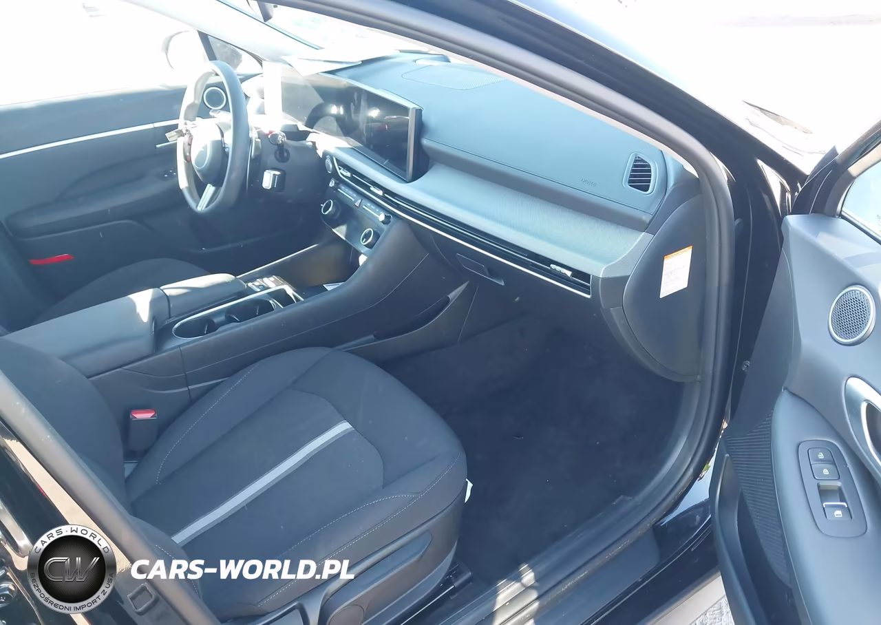 2026 Hyundai Sonata Hybrid-Blue VIN:KMHL24JJ5TA184903 - 5