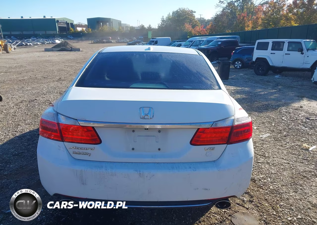 2015 Honda Accord Ex-L V-6 VIN:1HGCR3F84FA010570 - 17