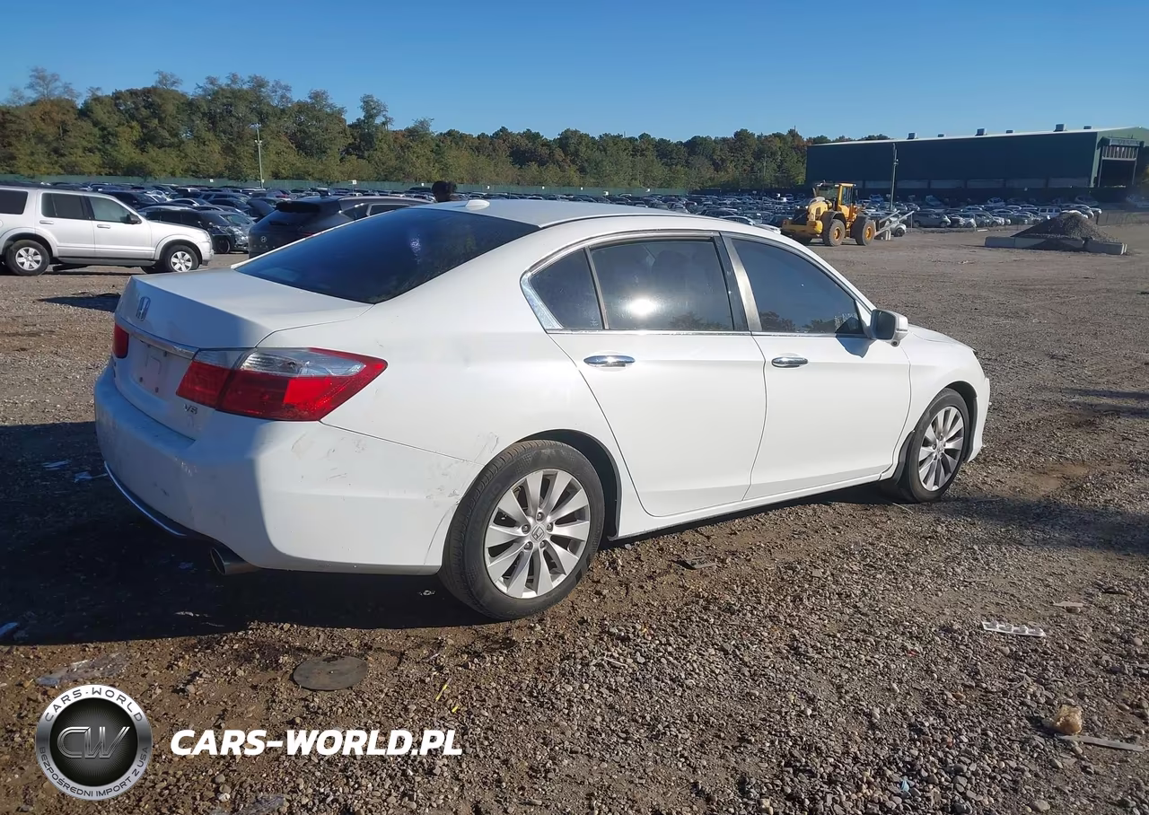 2015 Honda Accord Ex-L V-6 VIN:1HGCR3F84FA010570 - 4