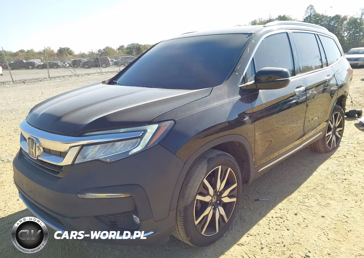 2019 Honda Pilot Touring VIN:5FNYF6H63KB015691 - 2