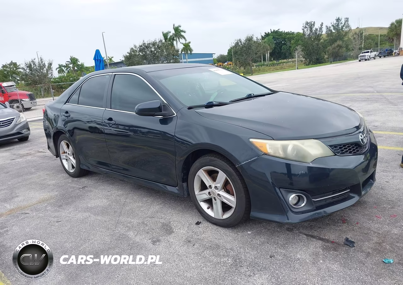 2014 Toyota Camry L-Se-Le-Xle VIN:4T1BF1FK4EU351463 - 17