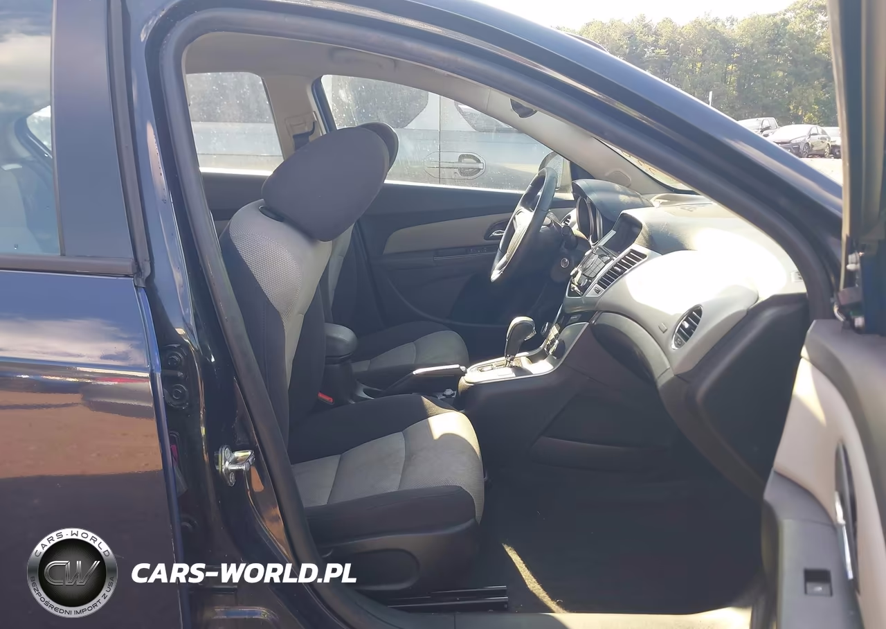 2016 Chevrolet Cruze Limited Ls VIN:1G1PC5SH7G7220526 - 5