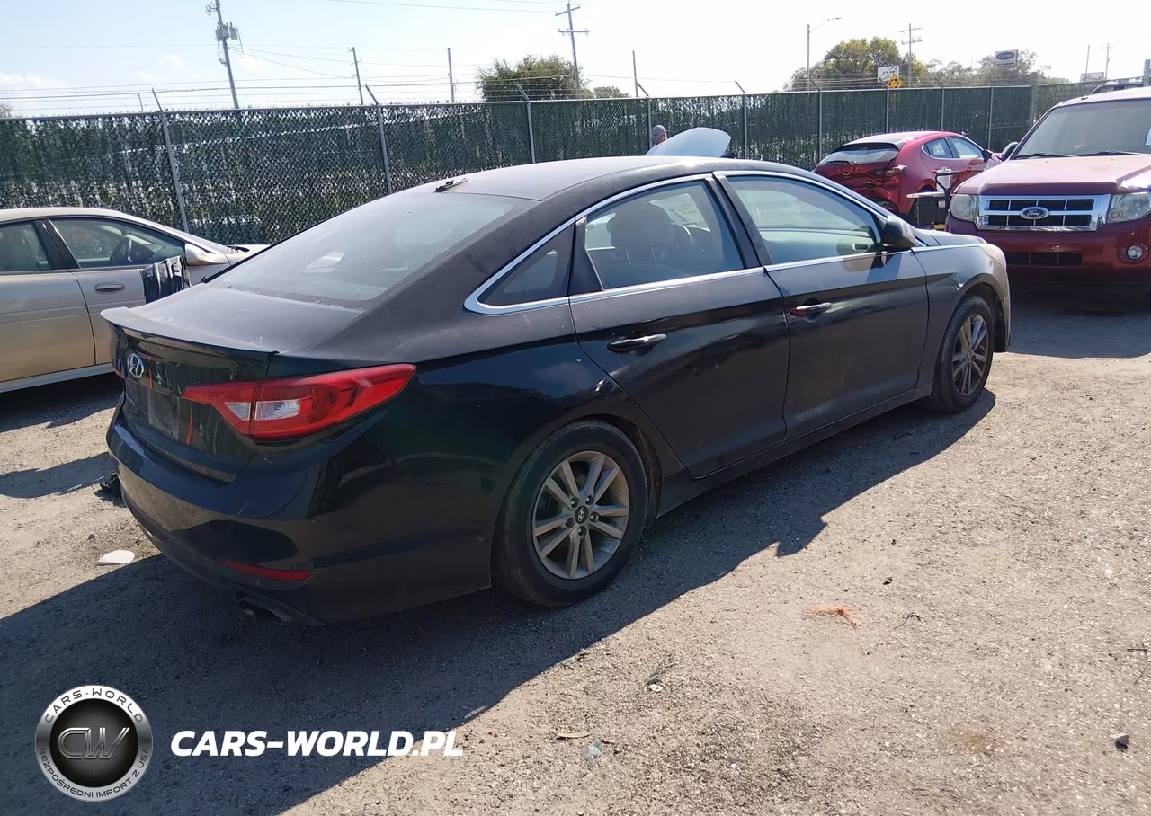2016 Hyundai Sonata Se VIN:5NPE24AF9GH418595 - 4