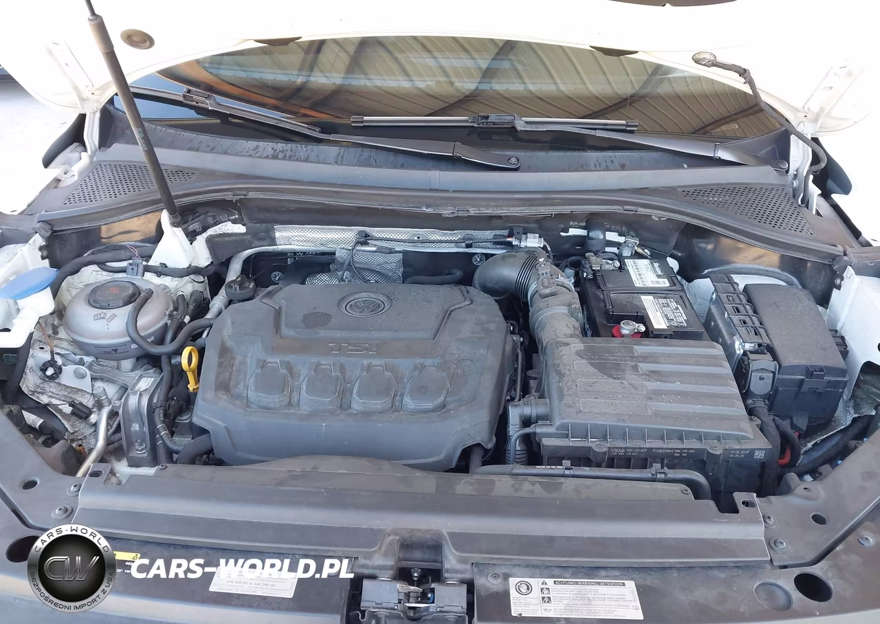 2018 Volkswagen Tiguan Se-Sel VIN:3VV3B7AX3JM025552 - 10