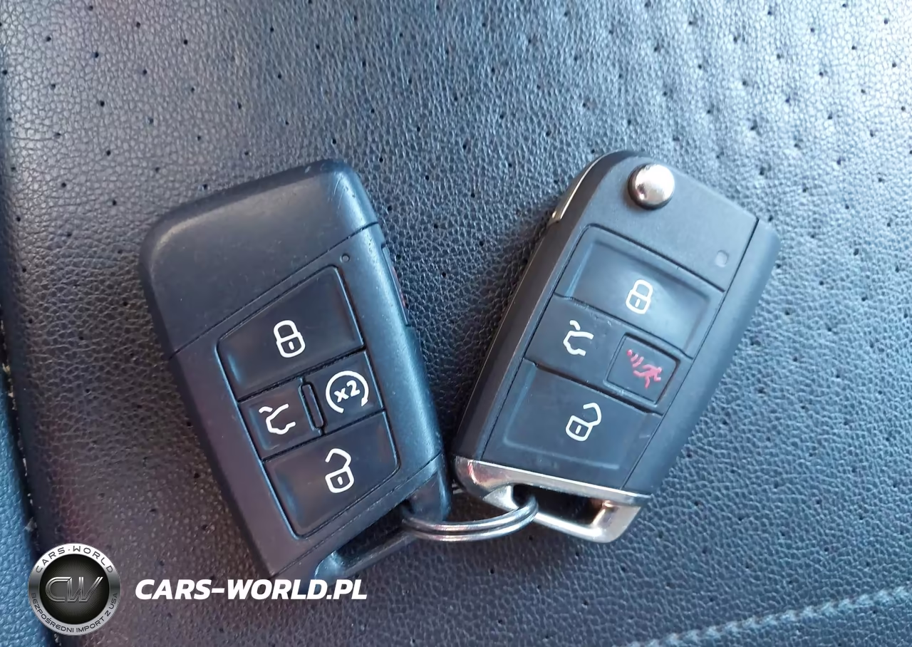 2018 Volkswagen Tiguan Se-Sel VIN:3VV3B7AX3JM025552 - 11