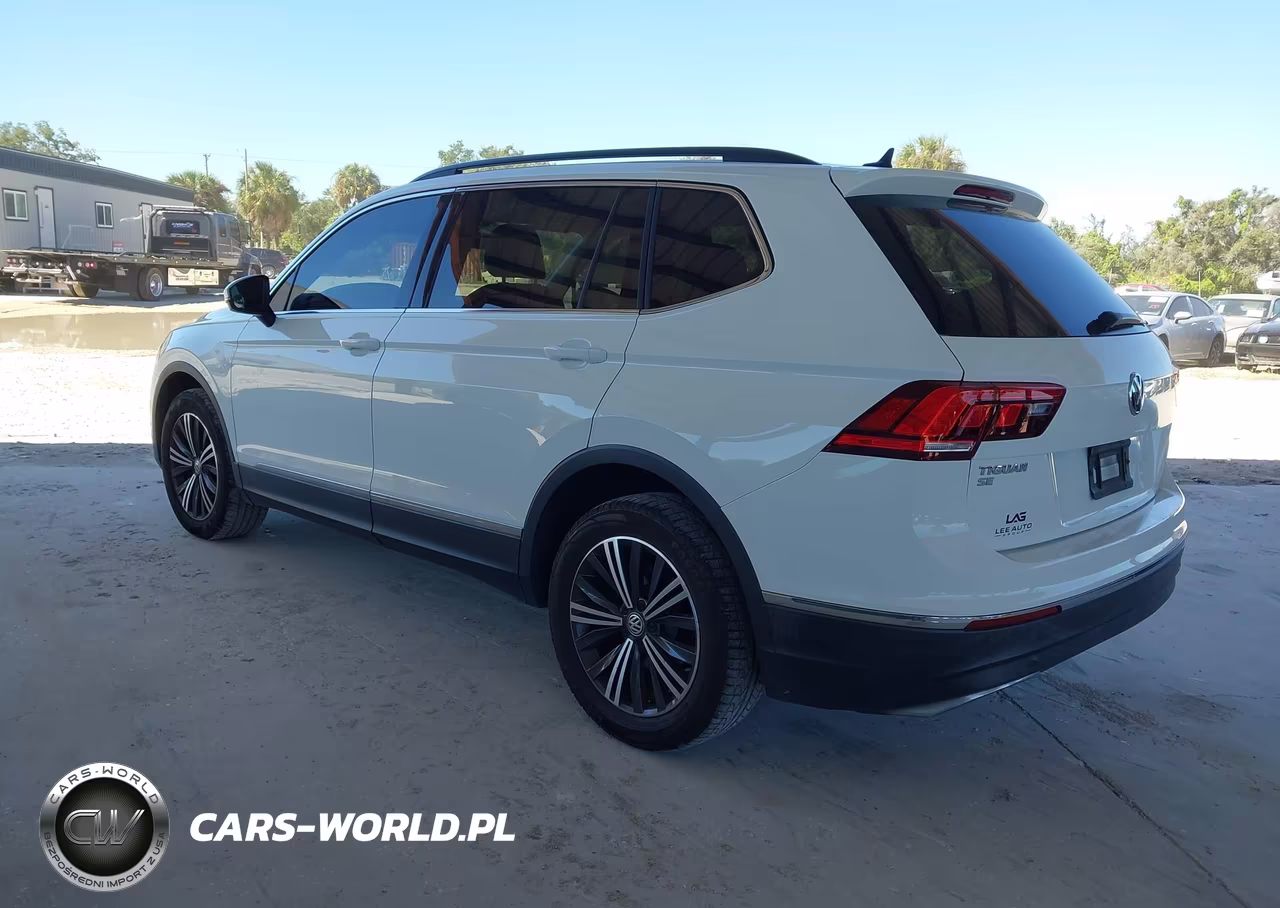 2018 Volkswagen Tiguan Se-Sel VIN:3VV3B7AX3JM025552 - 3