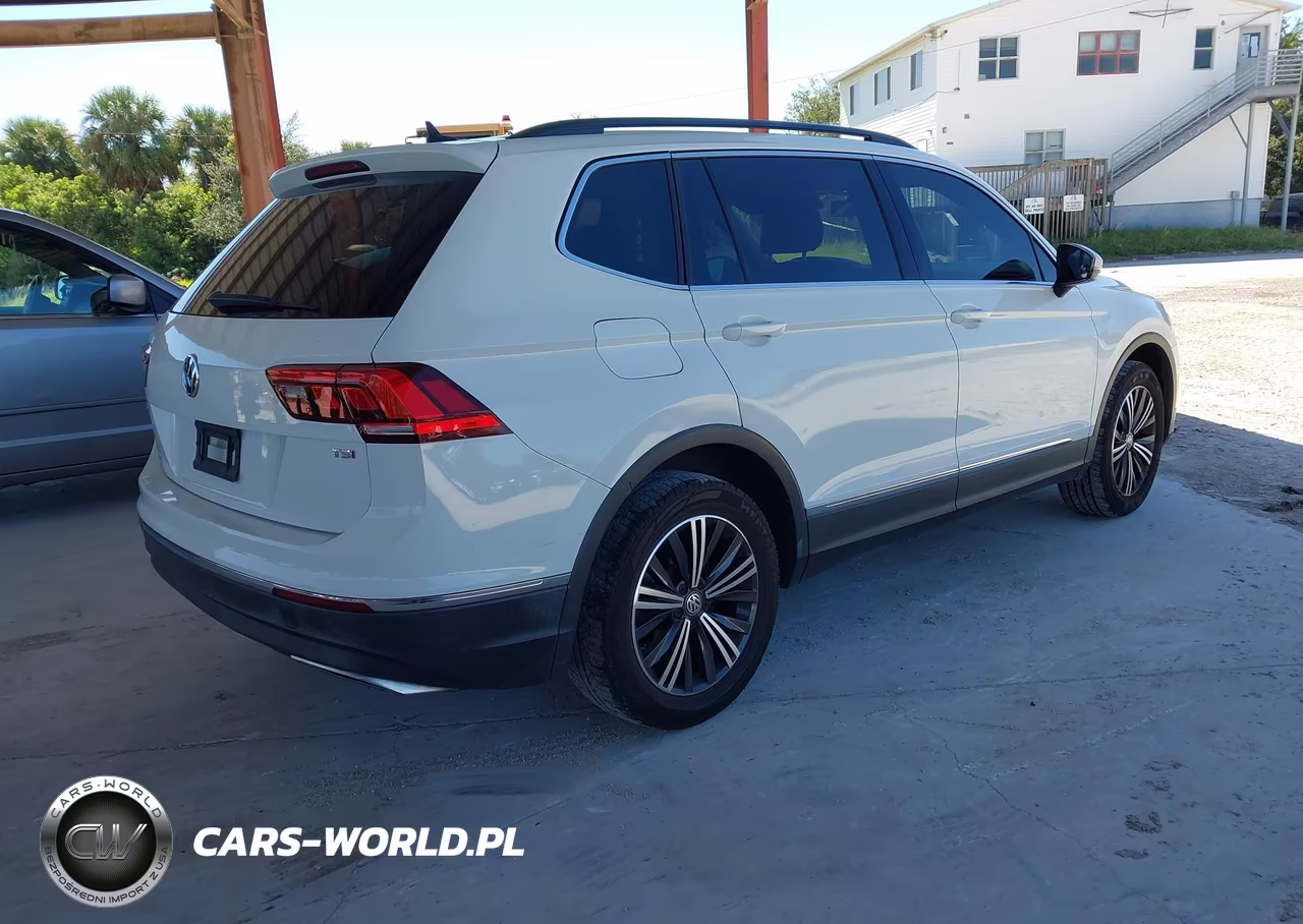2018 Volkswagen Tiguan Se-Sel VIN:3VV3B7AX3JM025552 - 4