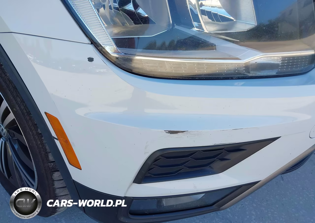 2018 Volkswagen Tiguan Se-Sel VIN:3VV3B7AX3JM025552 - 6