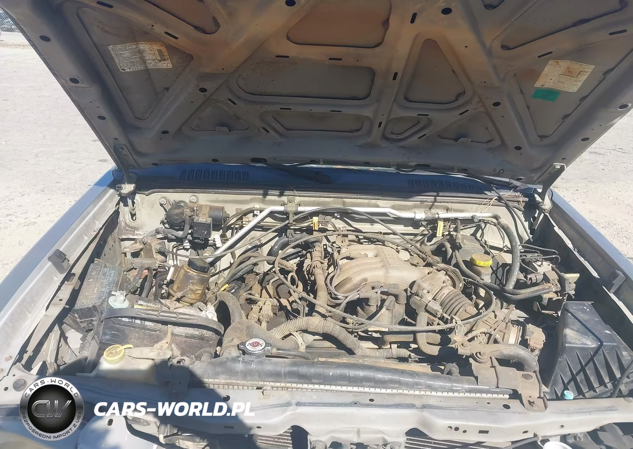 2001 Nissan Frontier Desert Runner Se-V6 VIN:1N6ED26TX1C308359 - 10
