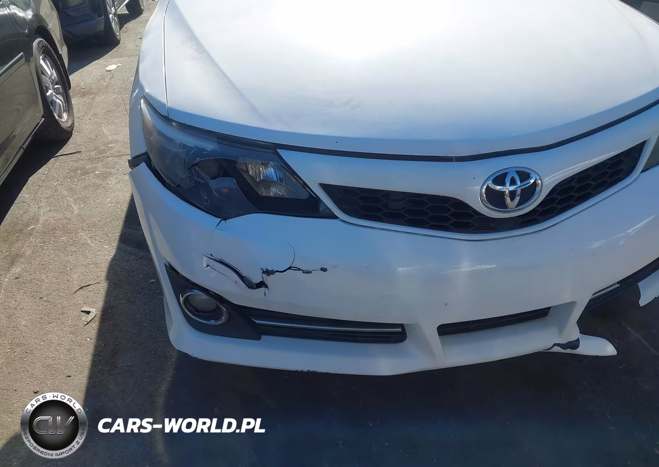 2014 Toyota Camry L-Se-Le-Xle VIN:4T1BF1FK6EU430049 - 17