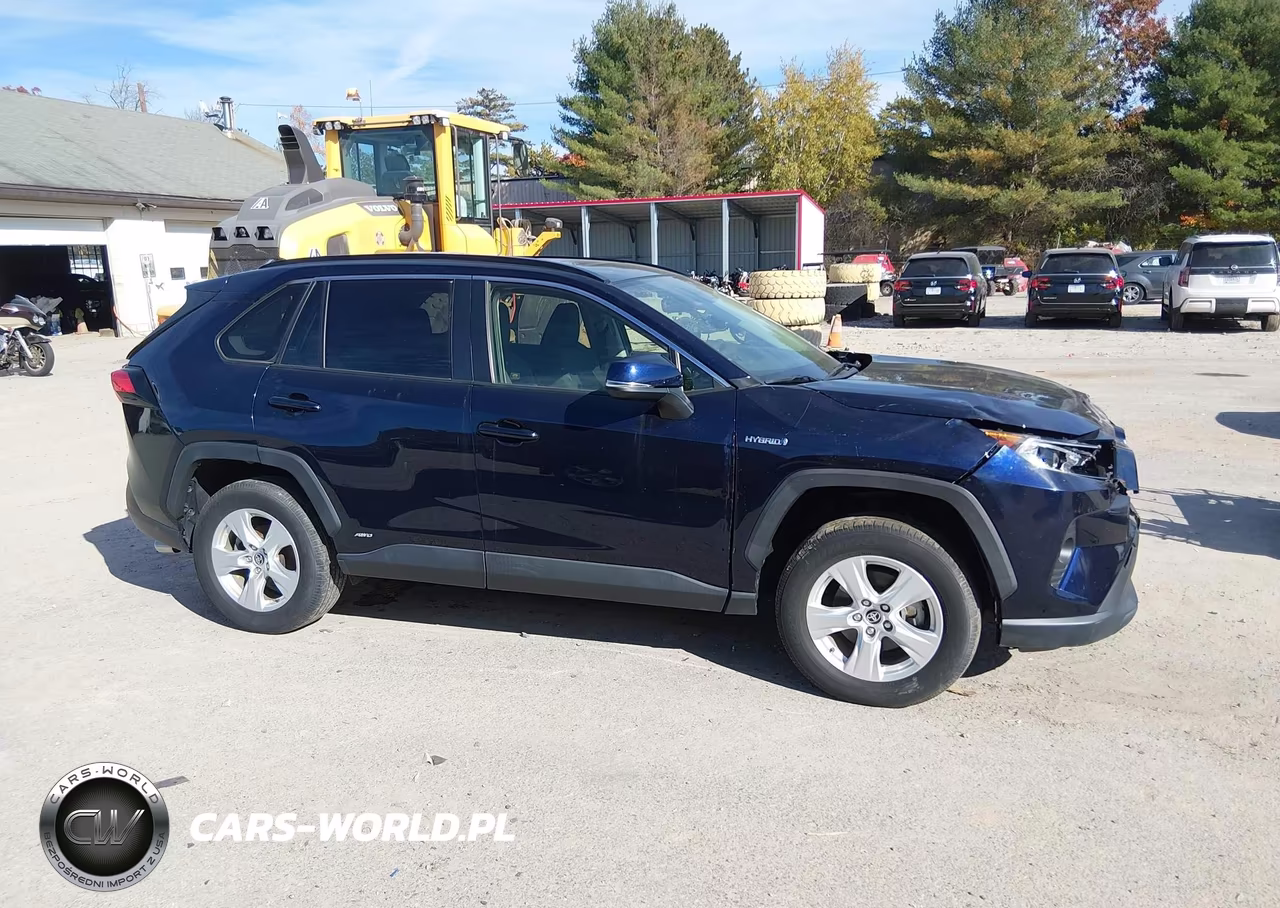 2021 Toyota Rav4 Hybrid Xle VIN:JTMRWRFV5MD126463 - 13