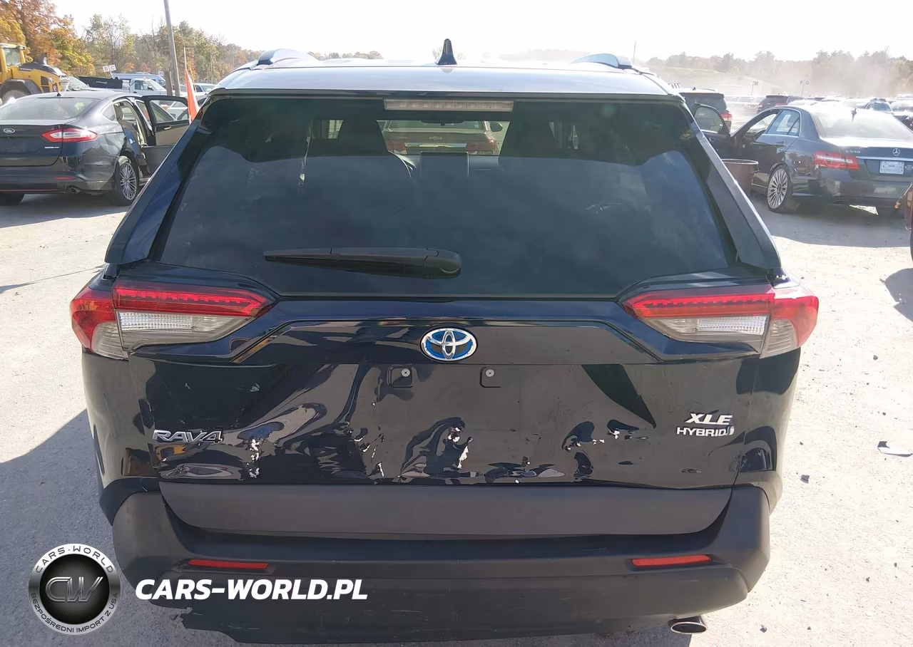 2021 Toyota Rav4 Hybrid Xle VIN:JTMRWRFV5MD126463 - 17