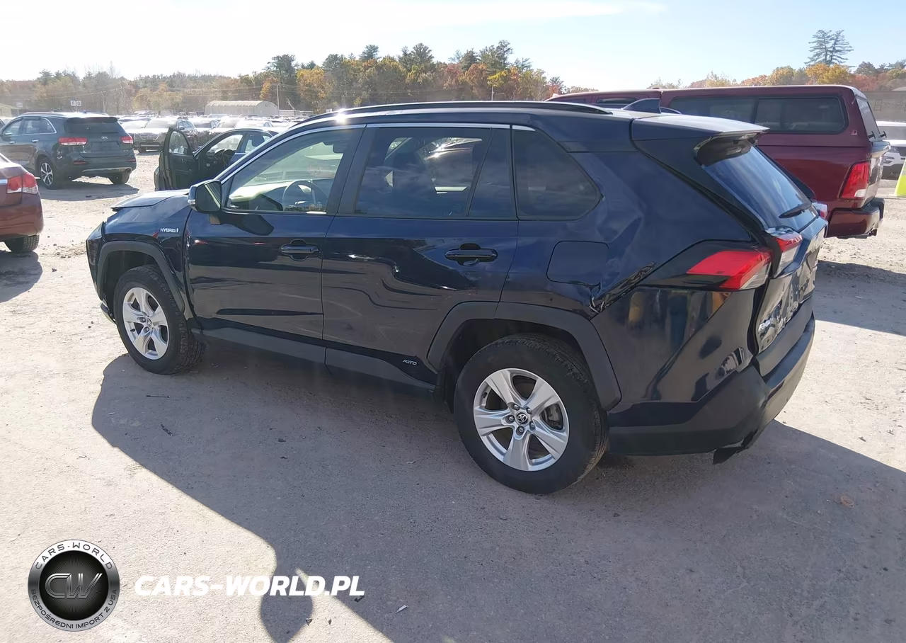 2021 Toyota Rav4 Hybrid Xle VIN:JTMRWRFV5MD126463 - 3