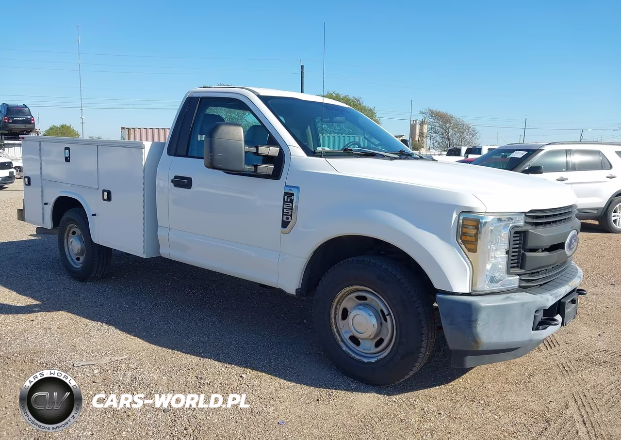 2018 Ford F250 Super Duty VIN:1FDBF2A68JEC69501 - 1