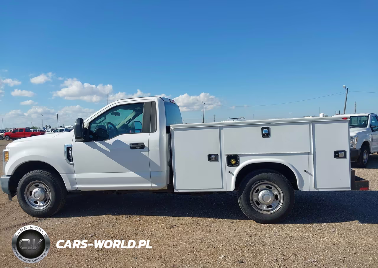 2018 Ford F250 Super Duty VIN:1FDBF2A68JEC69501 - 14