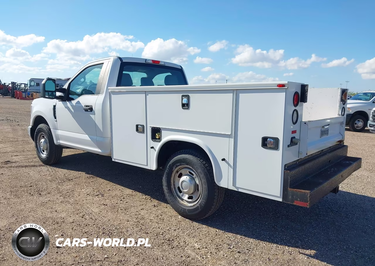 2018 Ford F250 Super Duty VIN:1FDBF2A68JEC69501 - 3