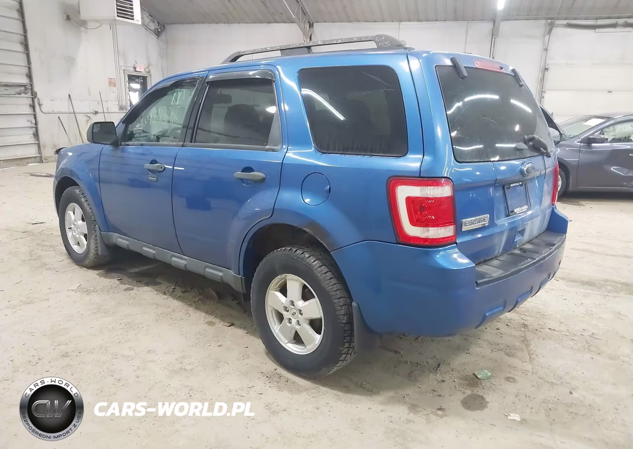2011 Ford Escape Xlt VIN:1FMCU9D74BKA73226 - 3