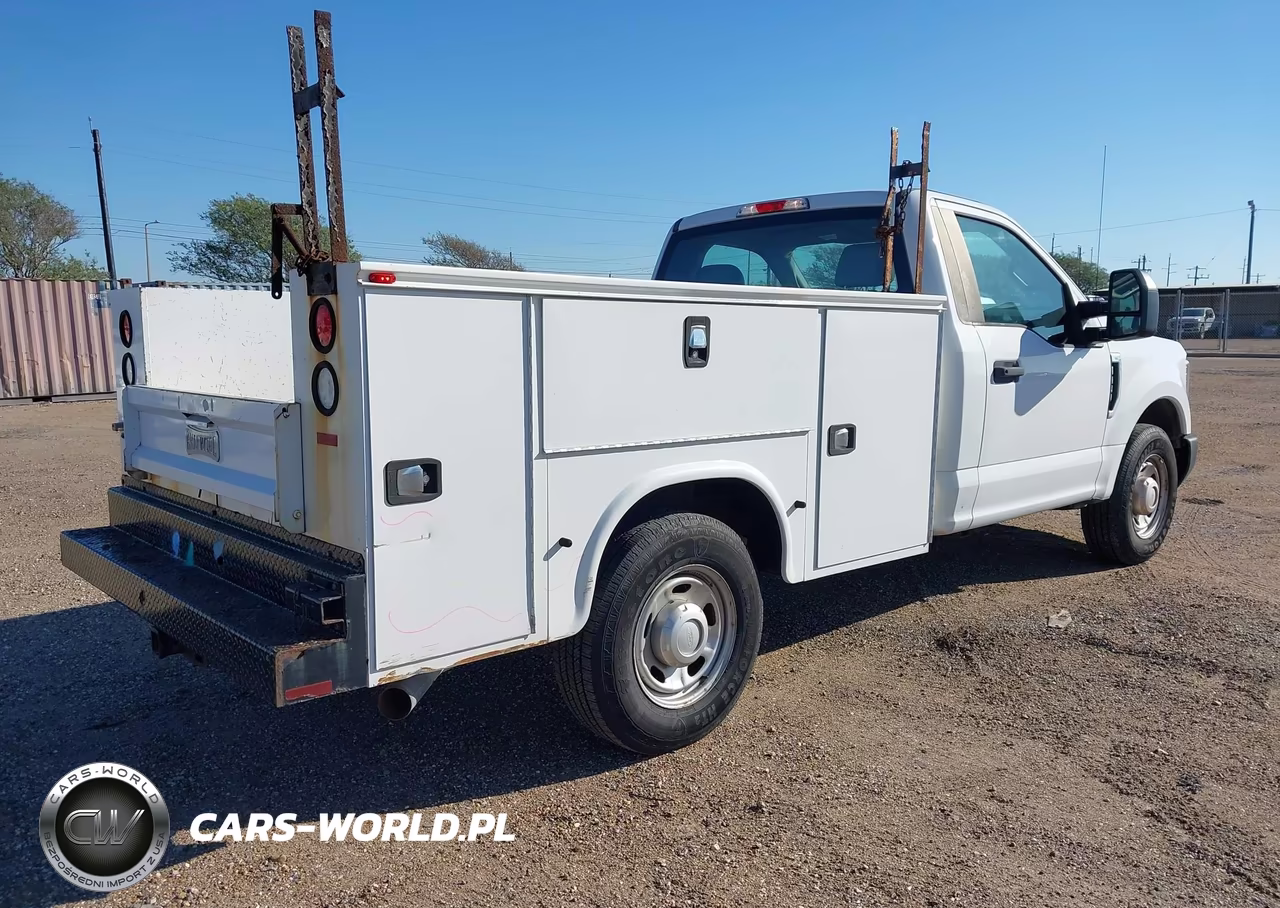 2018 Ford F-250 Xl VIN:1FDBF2A69JEC69507 - 4