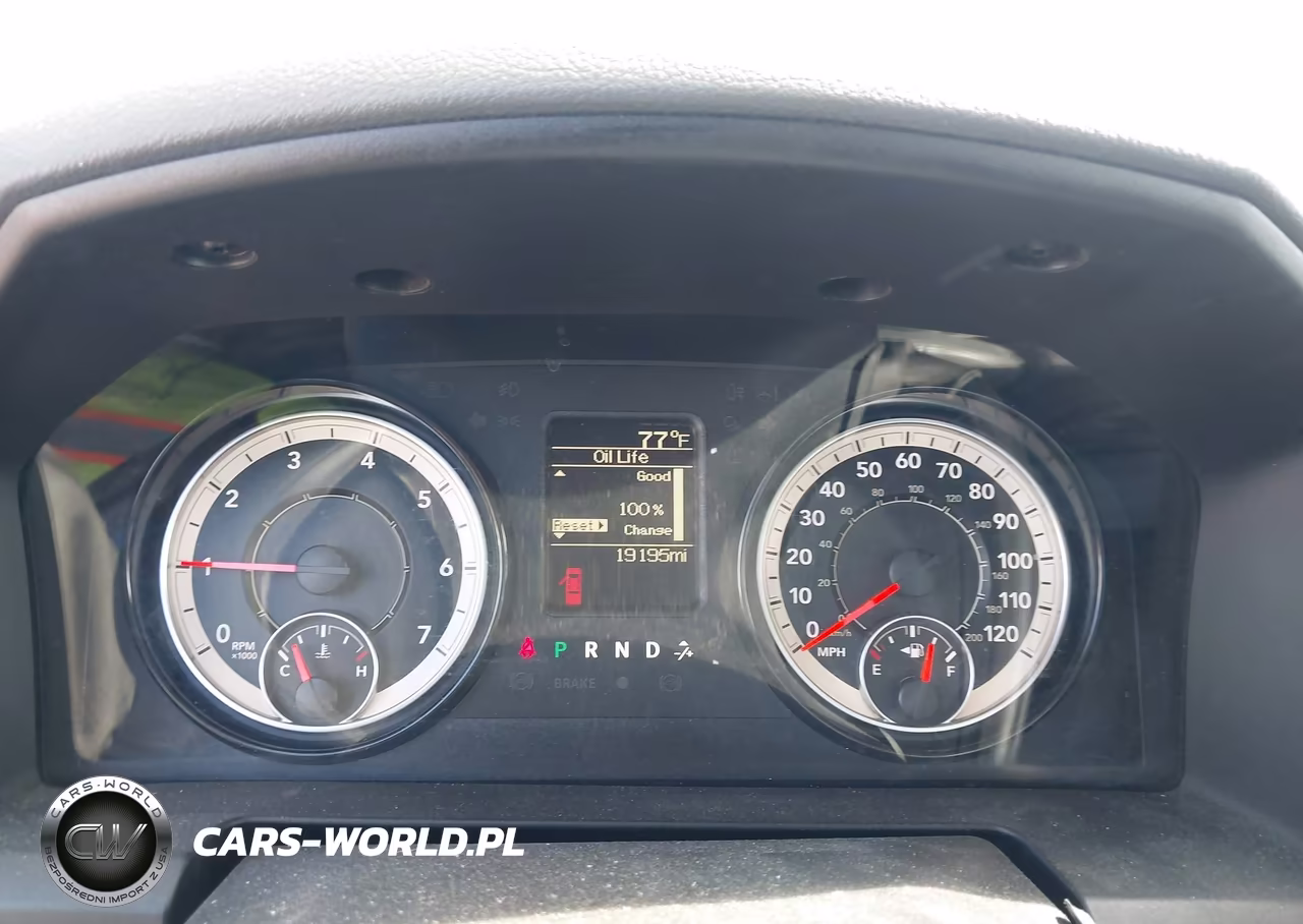 2018 Ram 3500 VIN:3C7WRSAJXJG286846 - 7
