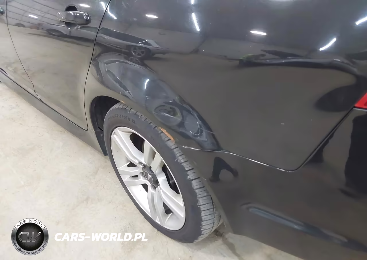 2009 Pontiac G8 VIN:6G2ER57709L170311 - 13