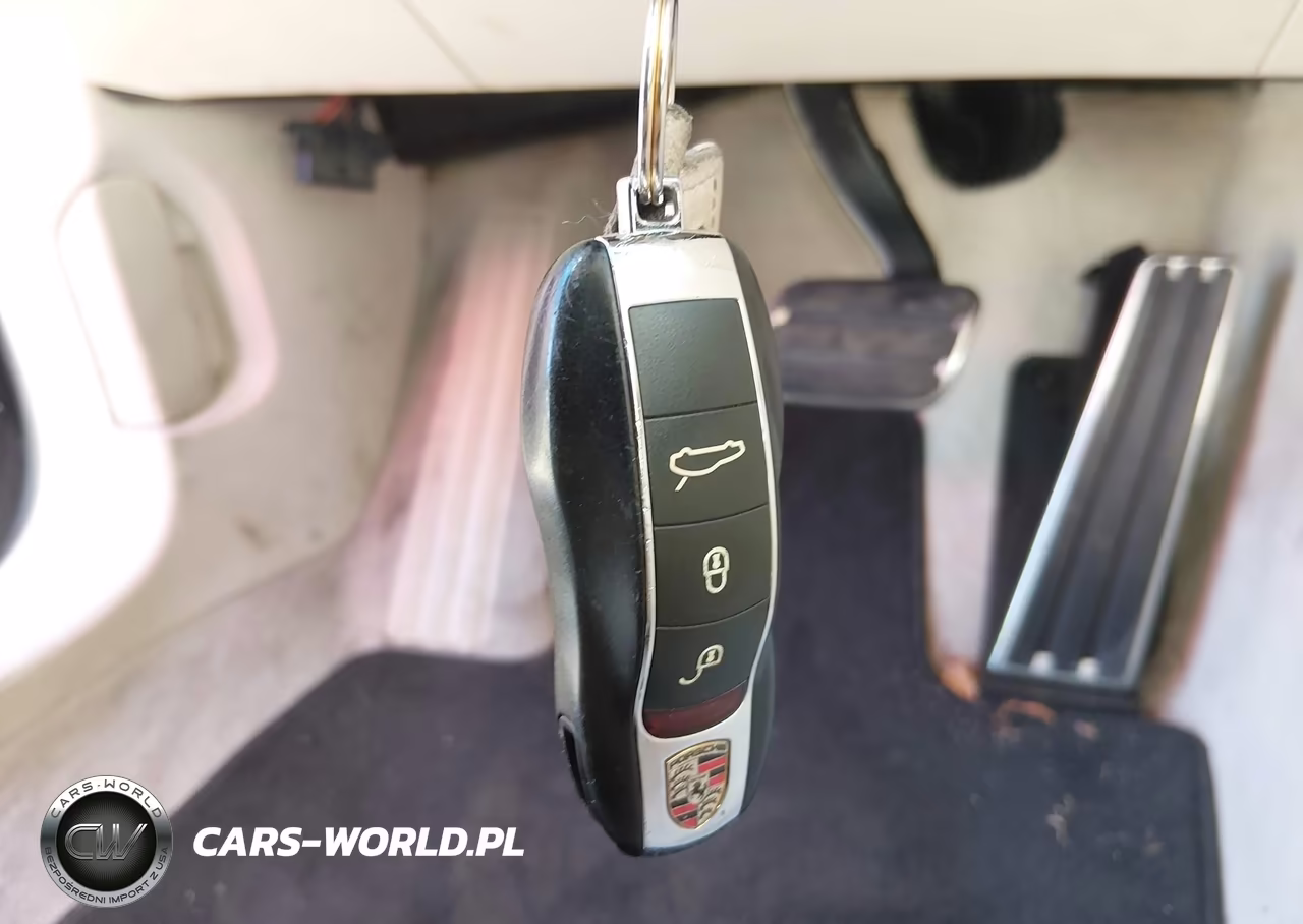 2010 Porsche Panamera S VIN:WP0AB2A7XAL061457 - 11