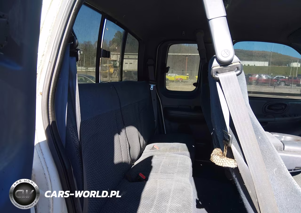 1999 Ford F-150 Lariat-Xl-Xlt VIN:1FTRX18L7XNA41522 - 8