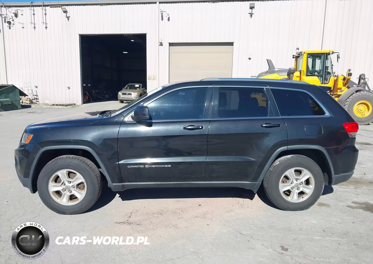 2014 Jeep Grand Cherokee Laredo VIN:1C4RJFAGXEC202935 - 14