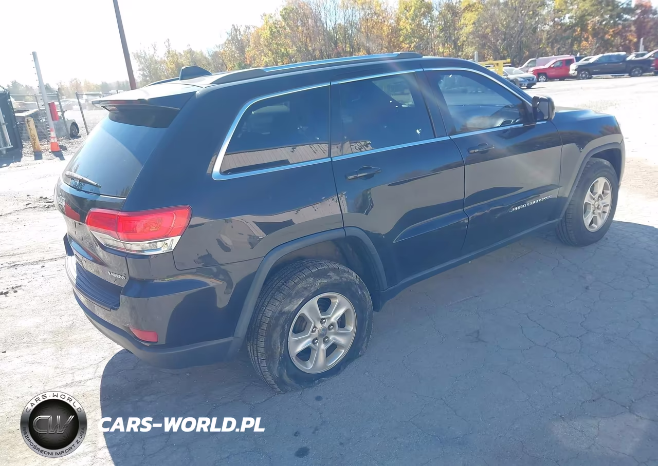 2014 Jeep Grand Cherokee Laredo VIN:1C4RJFAGXEC202935 - 4