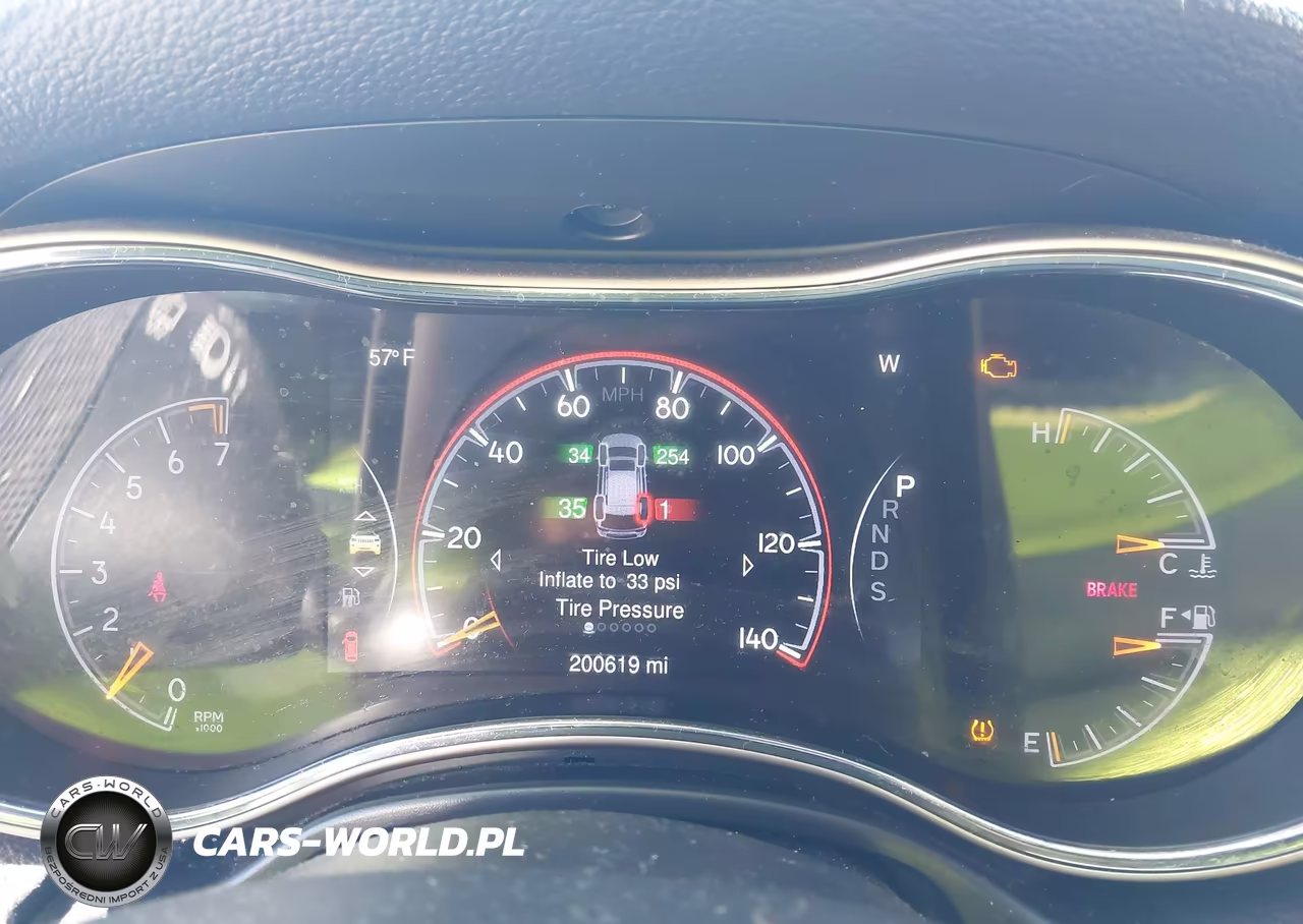 2014 Jeep Grand Cherokee Laredo VIN:1C4RJFAGXEC202935 - 7