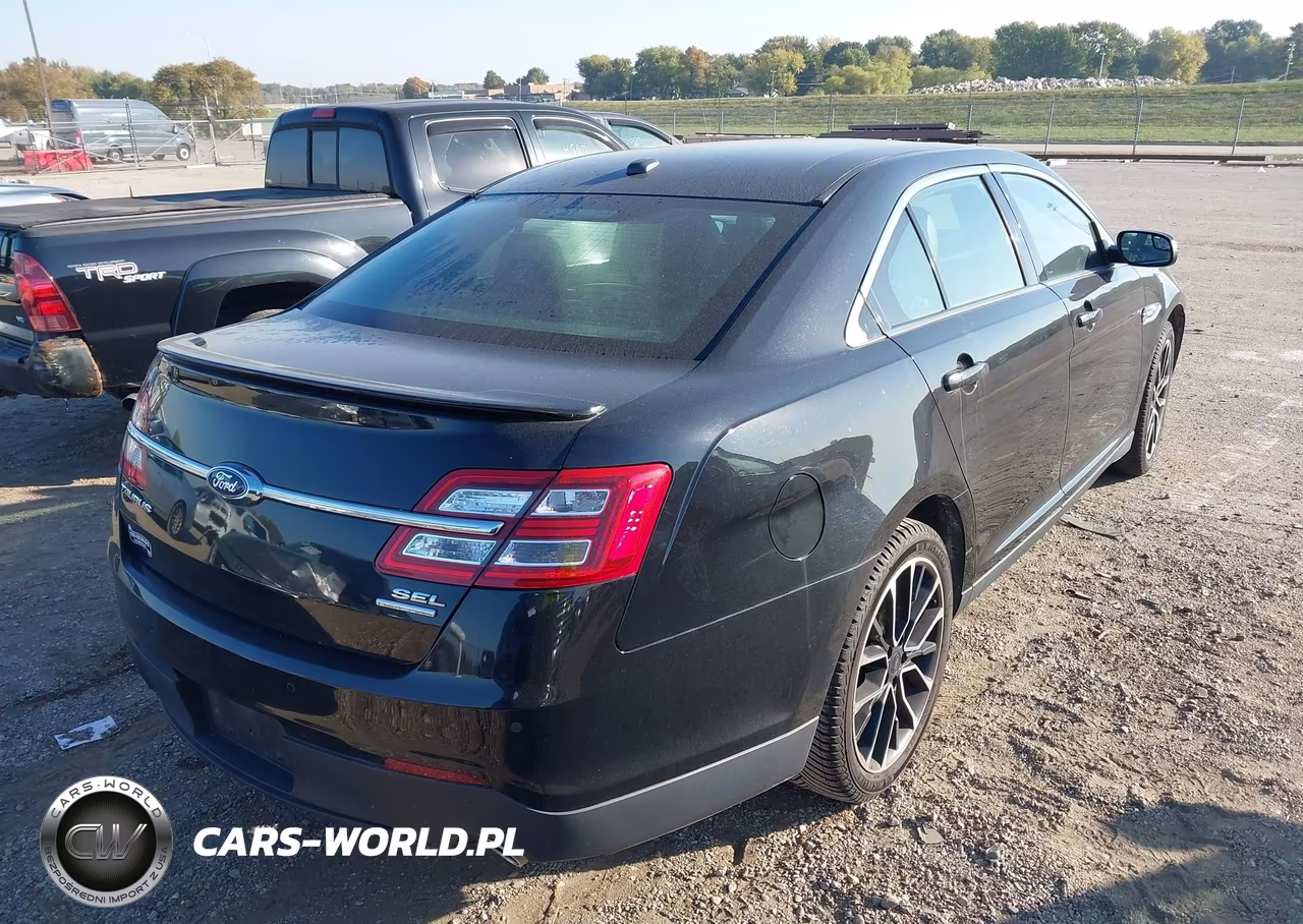 2018 Ford Taurus Sel VIN:1FAHP2E86JG123289 - 4