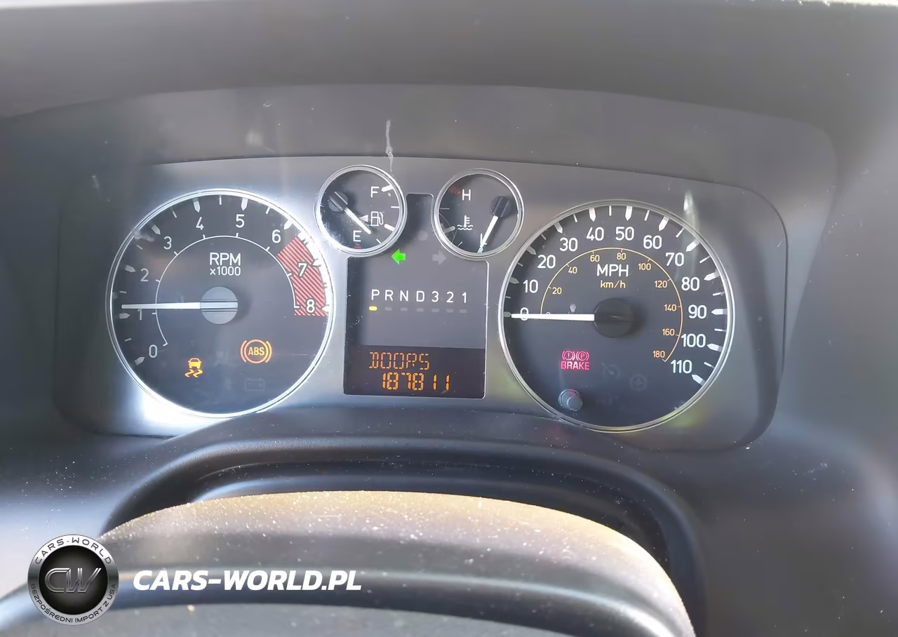 2006 Hummer H3 VIN:5GTDN136868258083 - 7