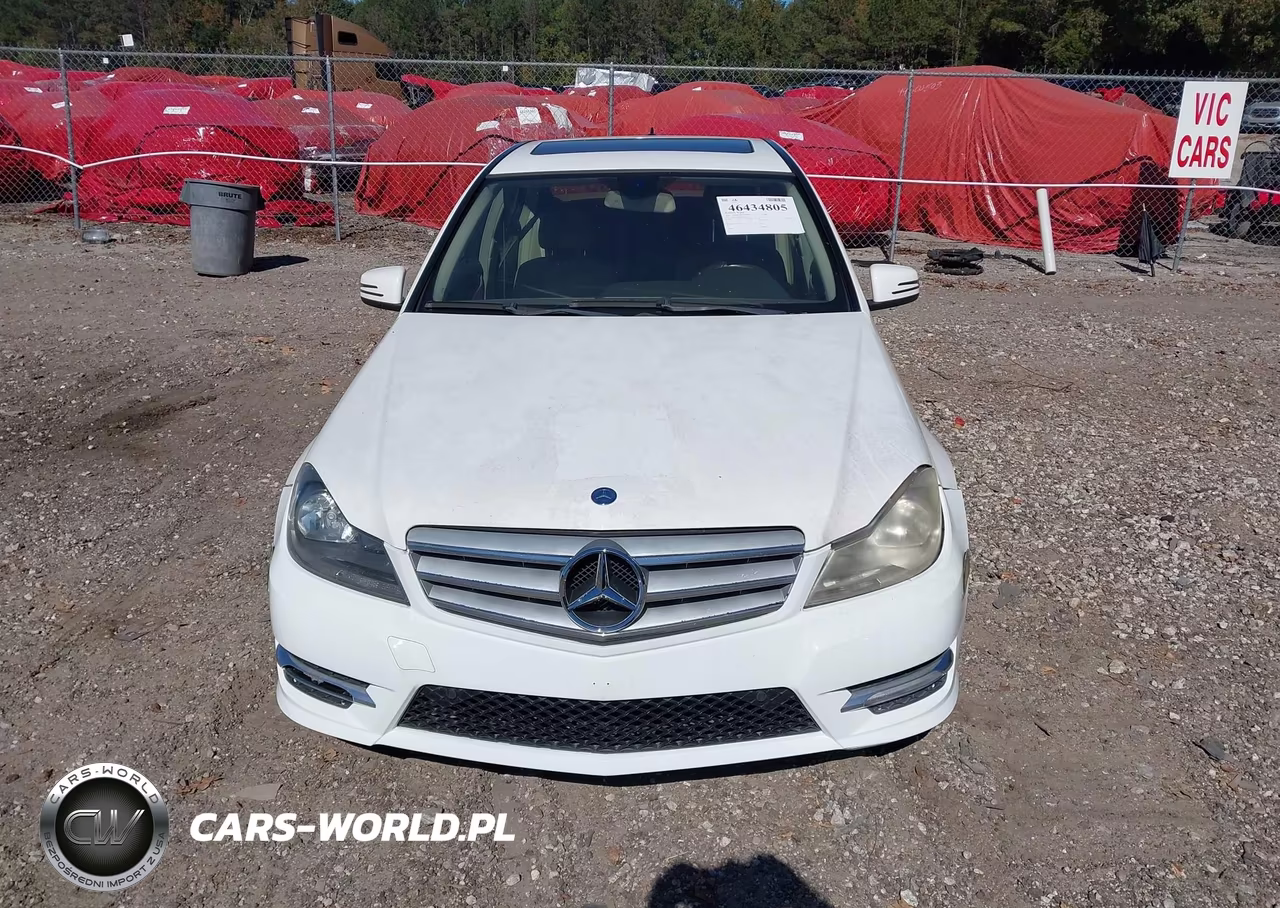 2013 Mercedes-Benz C 300 Luxury 4Matic-Sport 4Matic VIN:WDDGF8AB3DR272075 - 12