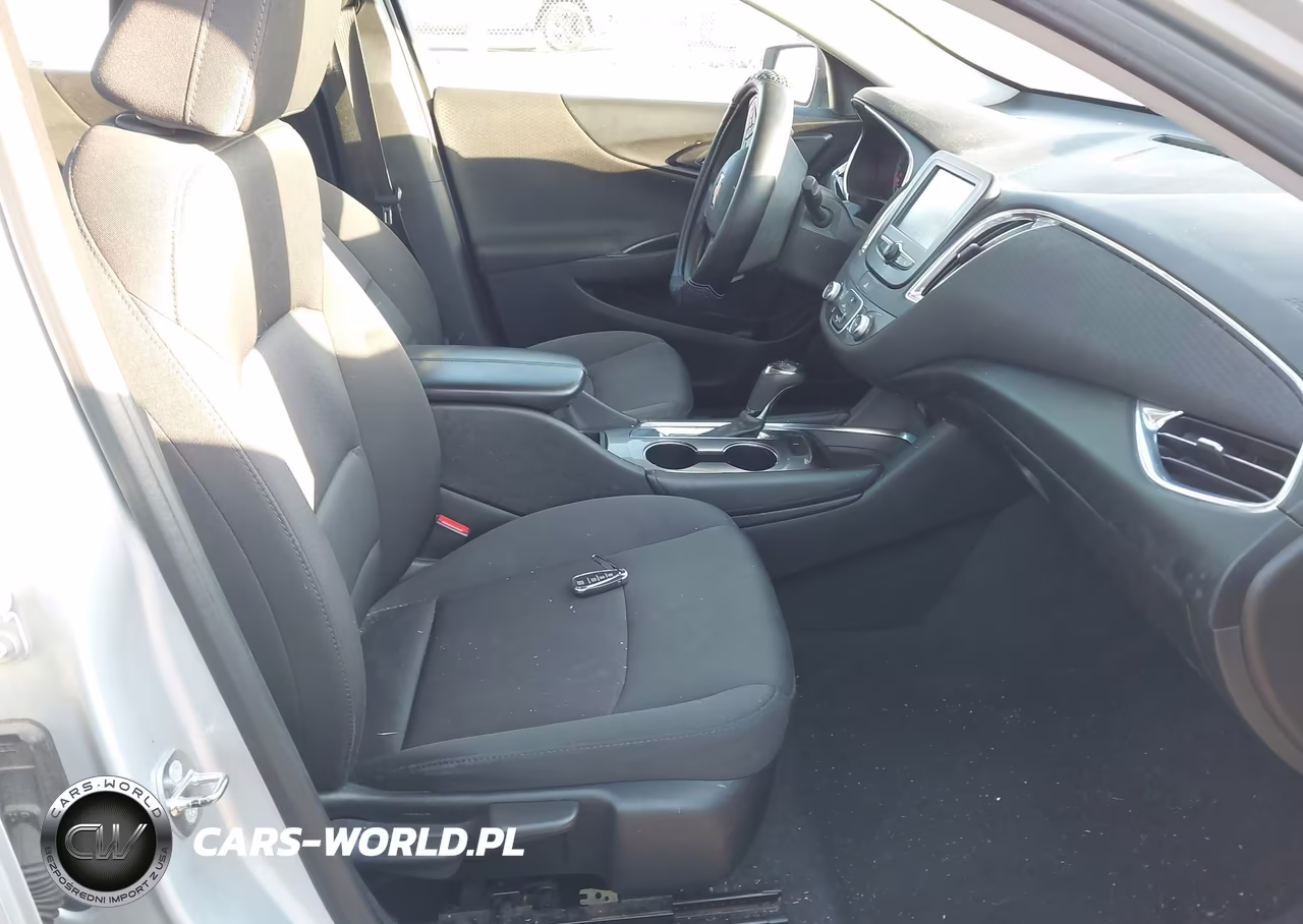 2018 Chevrolet Malibu Lt VIN:1G1ZD5ST5JF177473 - 5