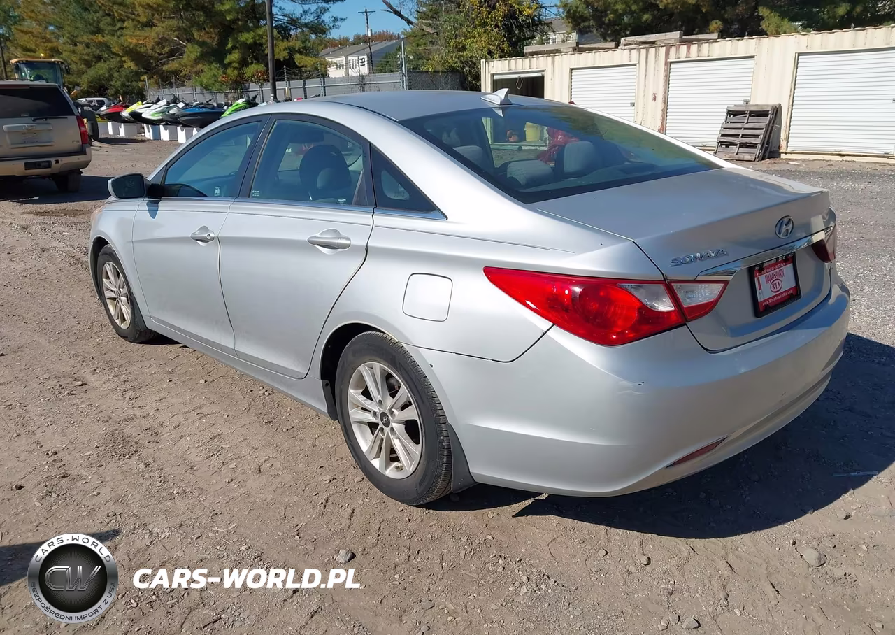 2013 Hyundai Sonata Gls VIN:5NPEB4AC4DH636316 - 3