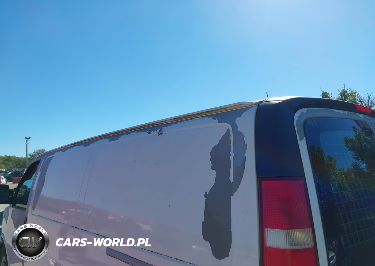2009 Chevrolet Express G1500 VIN:1GCFG15X391179014 - 12