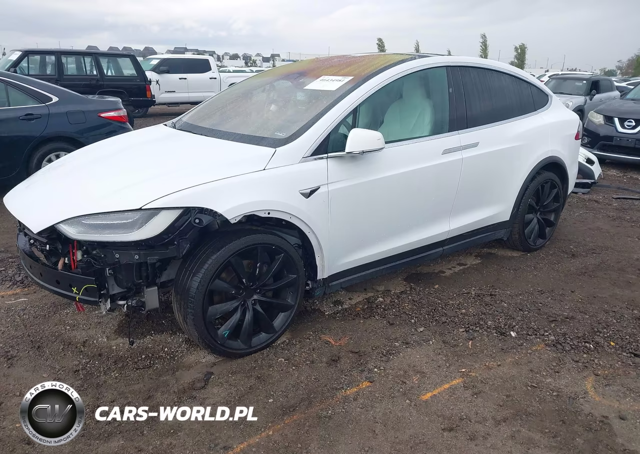 2020 Tesla Model X VIN:5YJXCBE22LF298228 - 2