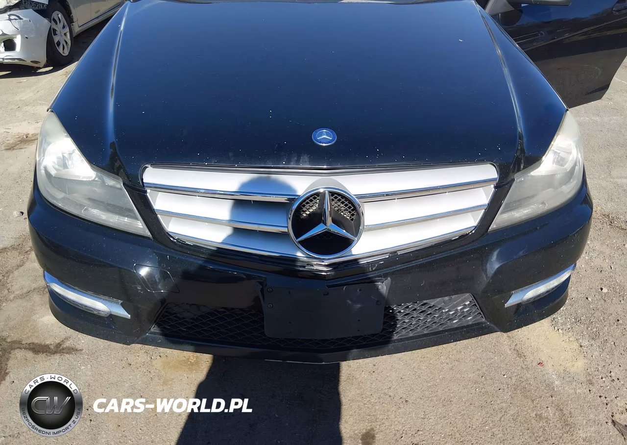 2012 Mercedes-Benz C 250 VIN:WDDGJ4HB1CF913947 - 6