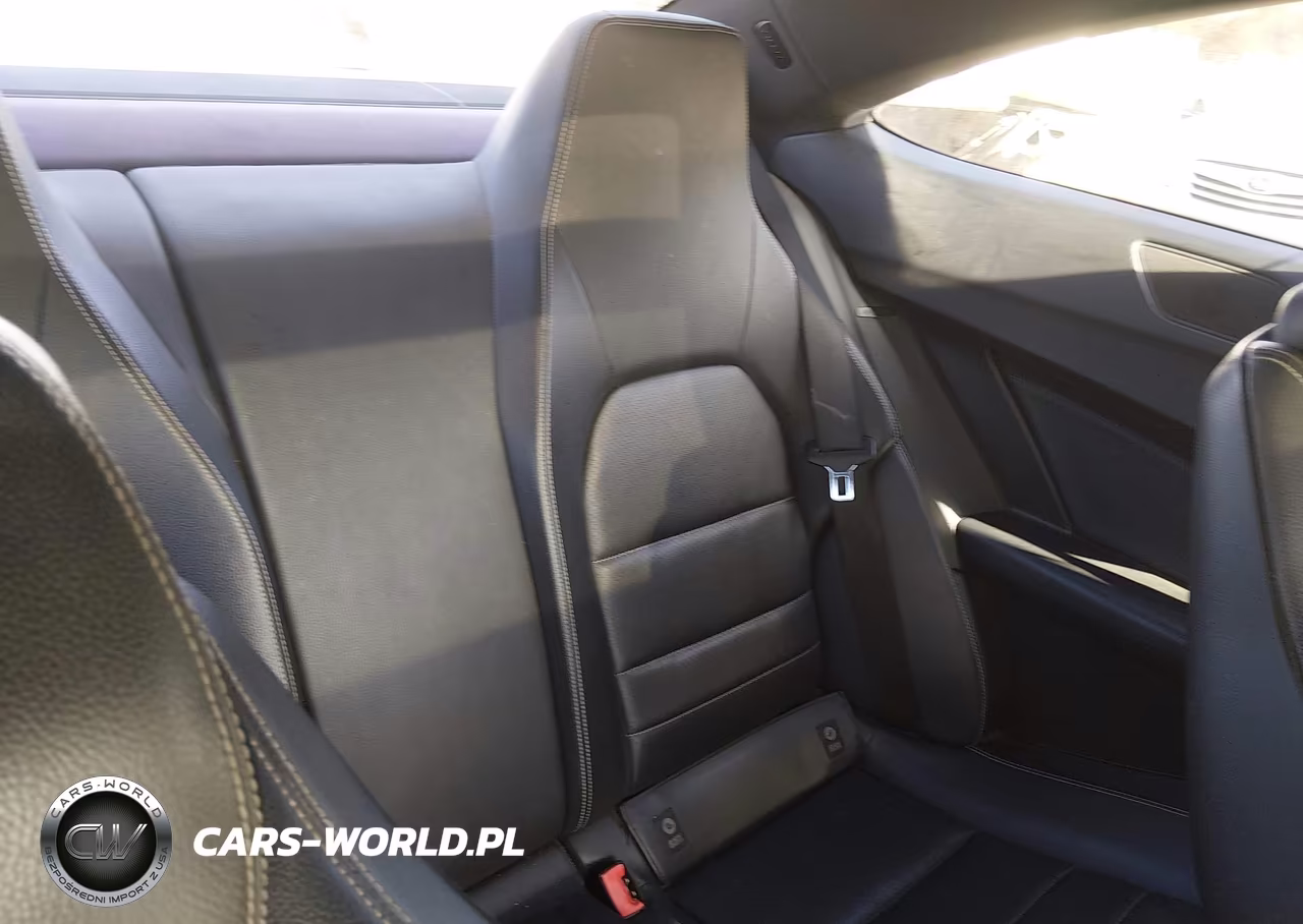 2012 Mercedes-Benz C 250 VIN:WDDGJ4HB1CF913947 - 8
