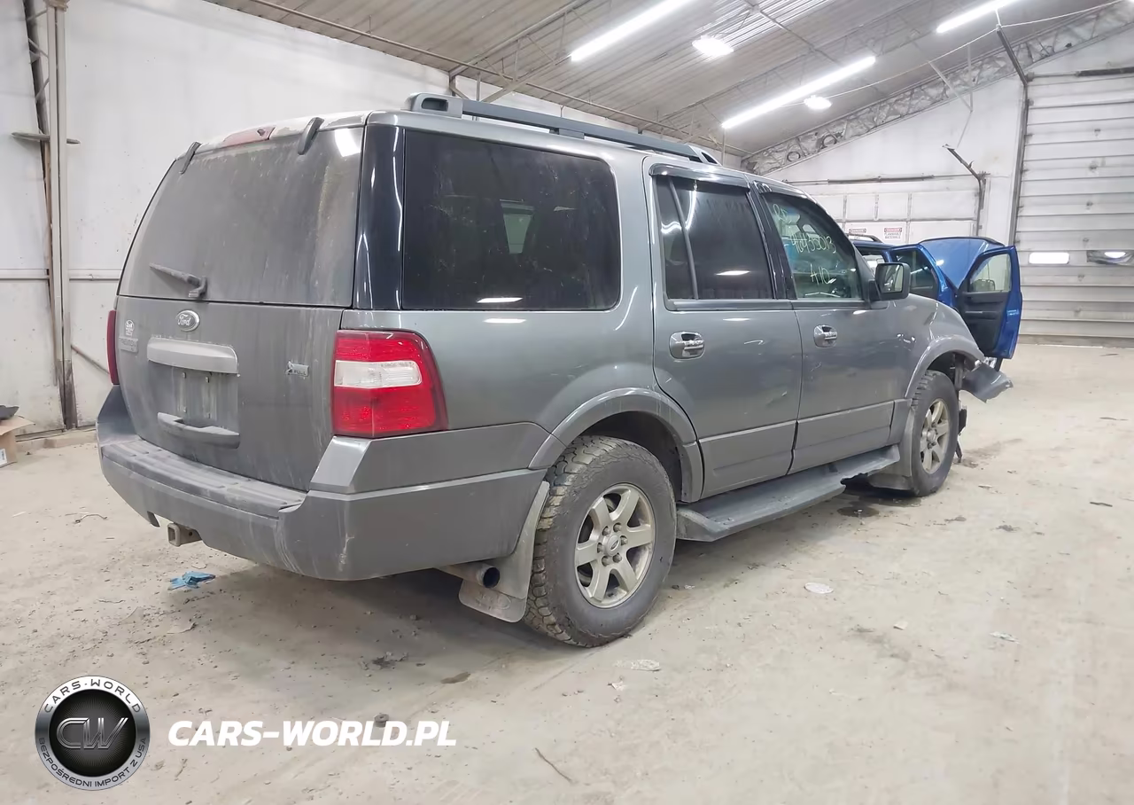 2010 Ford Expedition Xlt VIN:1FMJU1G59AEB60684 - 4